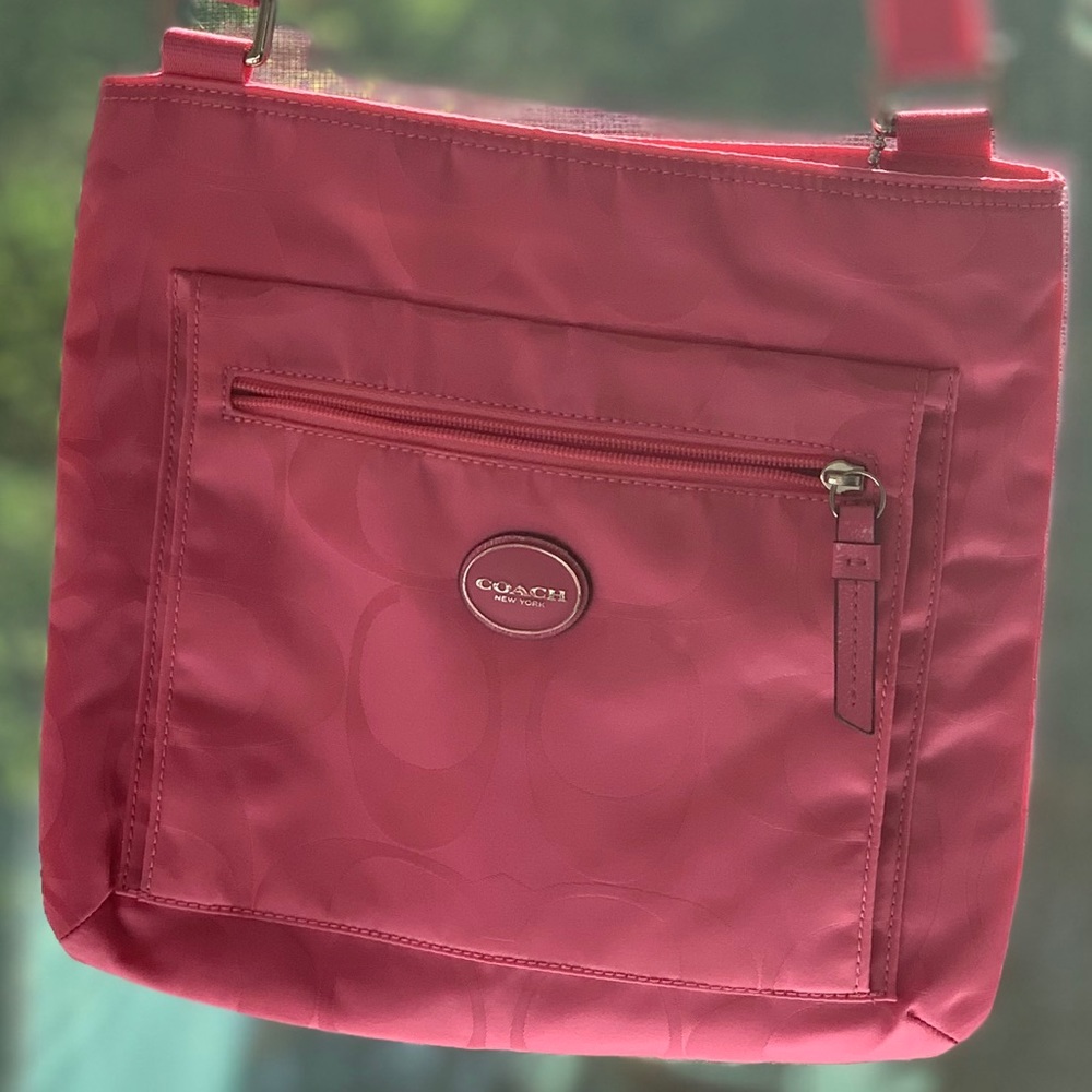 Purse - Picture 2 of 4